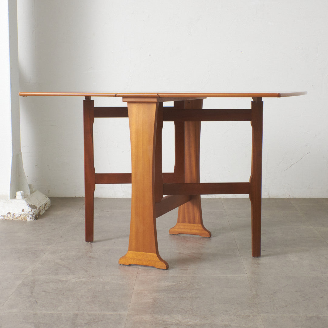 ドロップリーフ ゲートレッグテーブル – rocca rocca