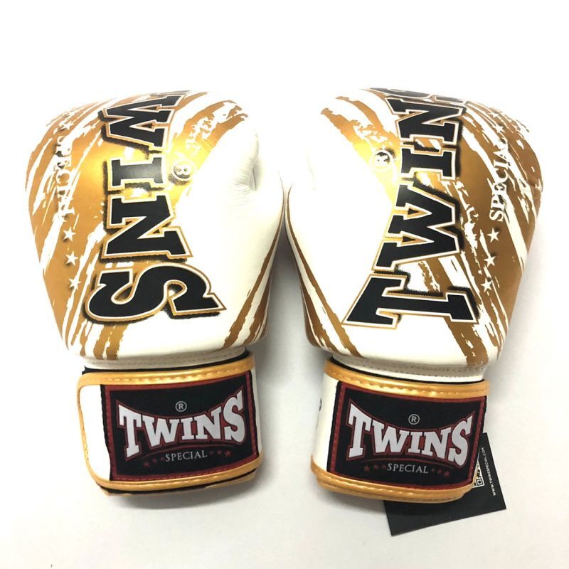 新品 正規 TWINS 本格ボクシンググローブ TW白金SP /ボクシング