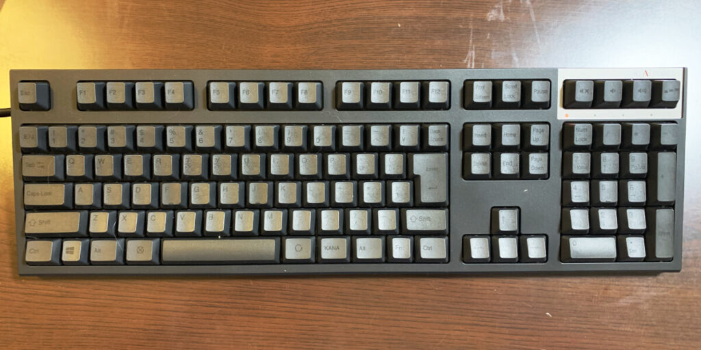 レビュー】作業効率爆上げ！Topre REALFORCE R2A-JP4-BK | るりしおブログ