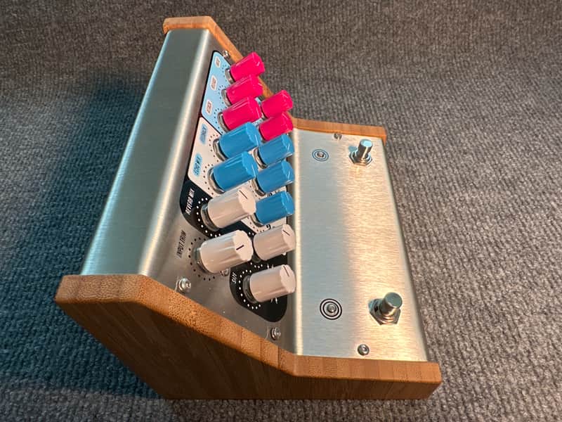 Neon Egg Planetarium V3 | Reverb UK
