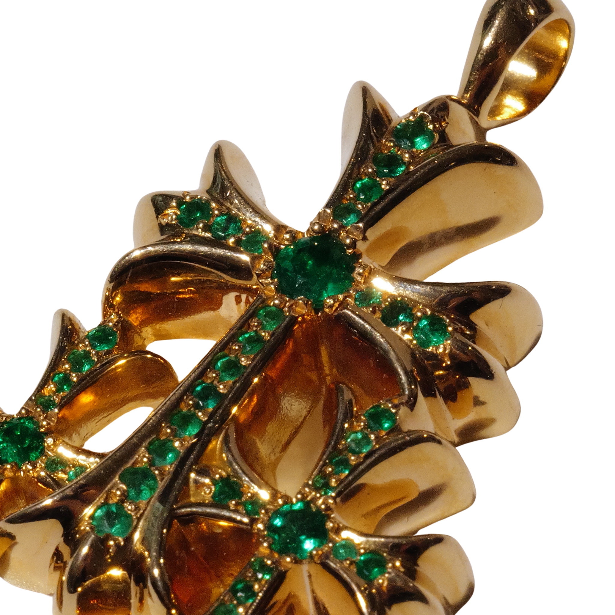 Chrome Hearts 22K Emerald Triple Cross – Rx8 Starture