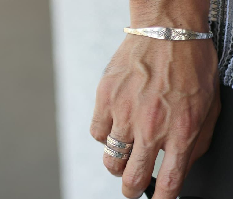 エルメス別注で話題の【Adawat'n Tuareg/アダワット トゥアレグ】の