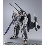 マクロスF」アルト機「VF-25F」がトルネード装備でDX超合金に復活！ 艶