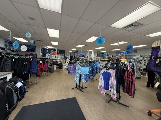 Y-KIKI DIVERS - Updated February 2026 - 14 Reviews - 13477 Olive