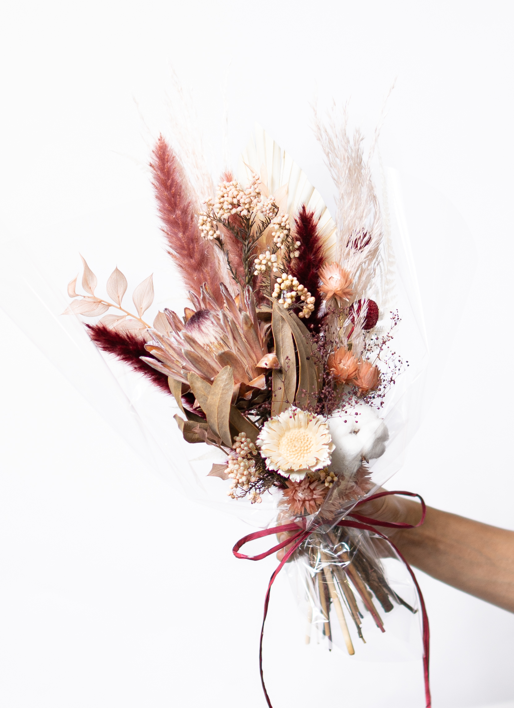 dry-flower-bouquet-swag-red-