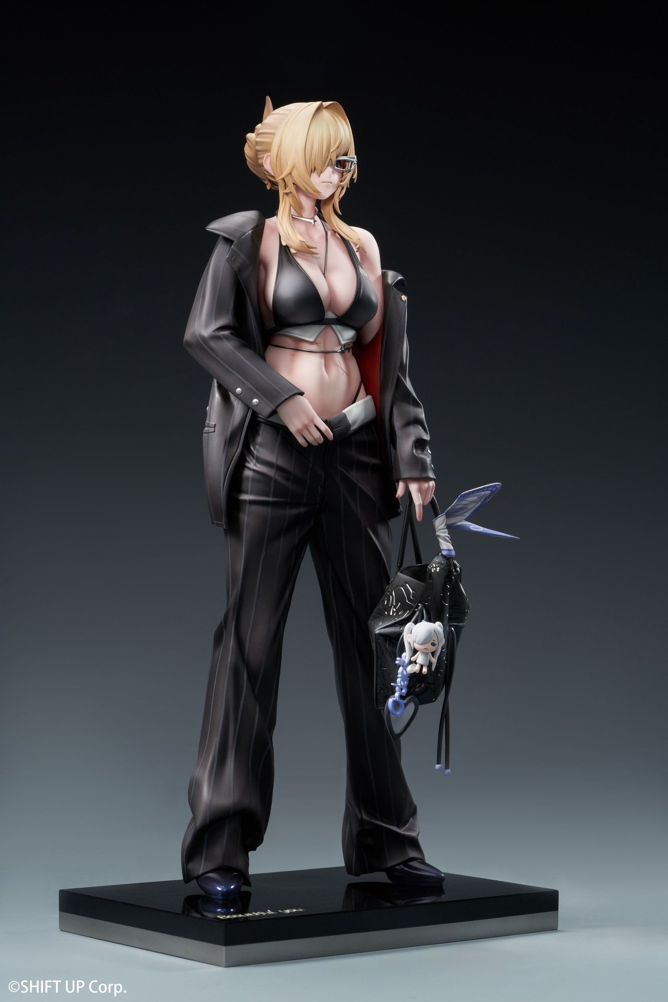 Hobby sakura 勝利の女神：NIKKE 1/7 グレイブ：ビューティフル・ユー