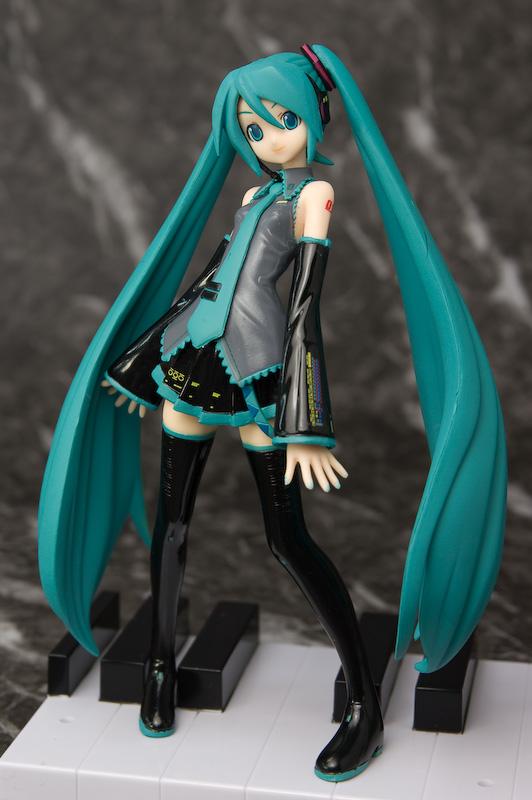 VOCALOID 初音ミク EXフィギュア 2体セット｜ホビーの総合通販サイト