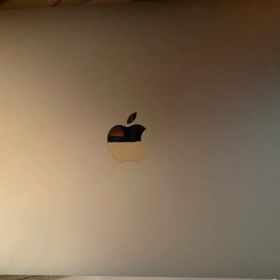 MacBook Pro 2020 13型 (Intel) 訳あり・ジャンク 34,000円 | ネット最