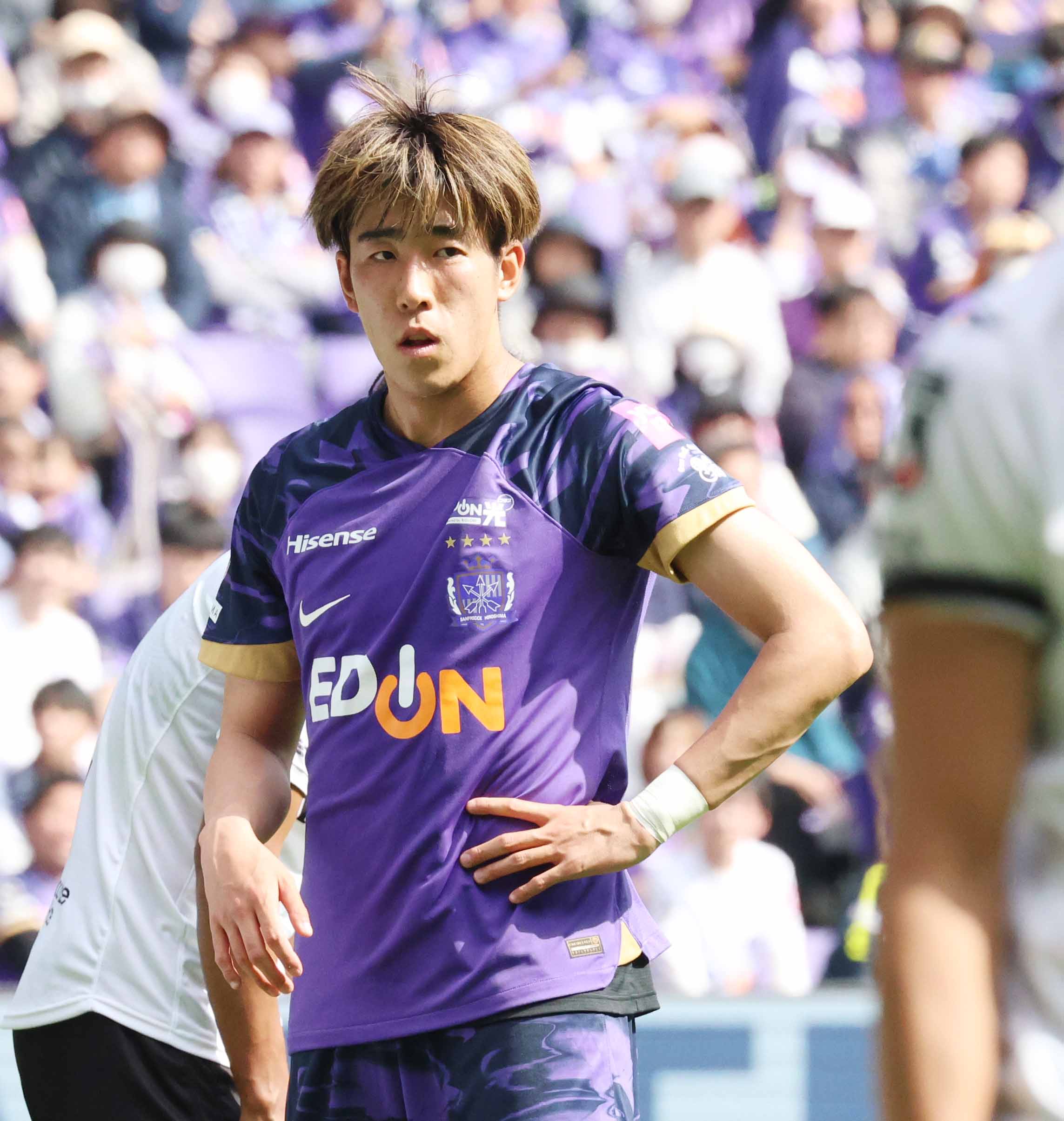 中野就斗選手／疲れました | TSSサンフレッチェ広島公式モバイルサイト