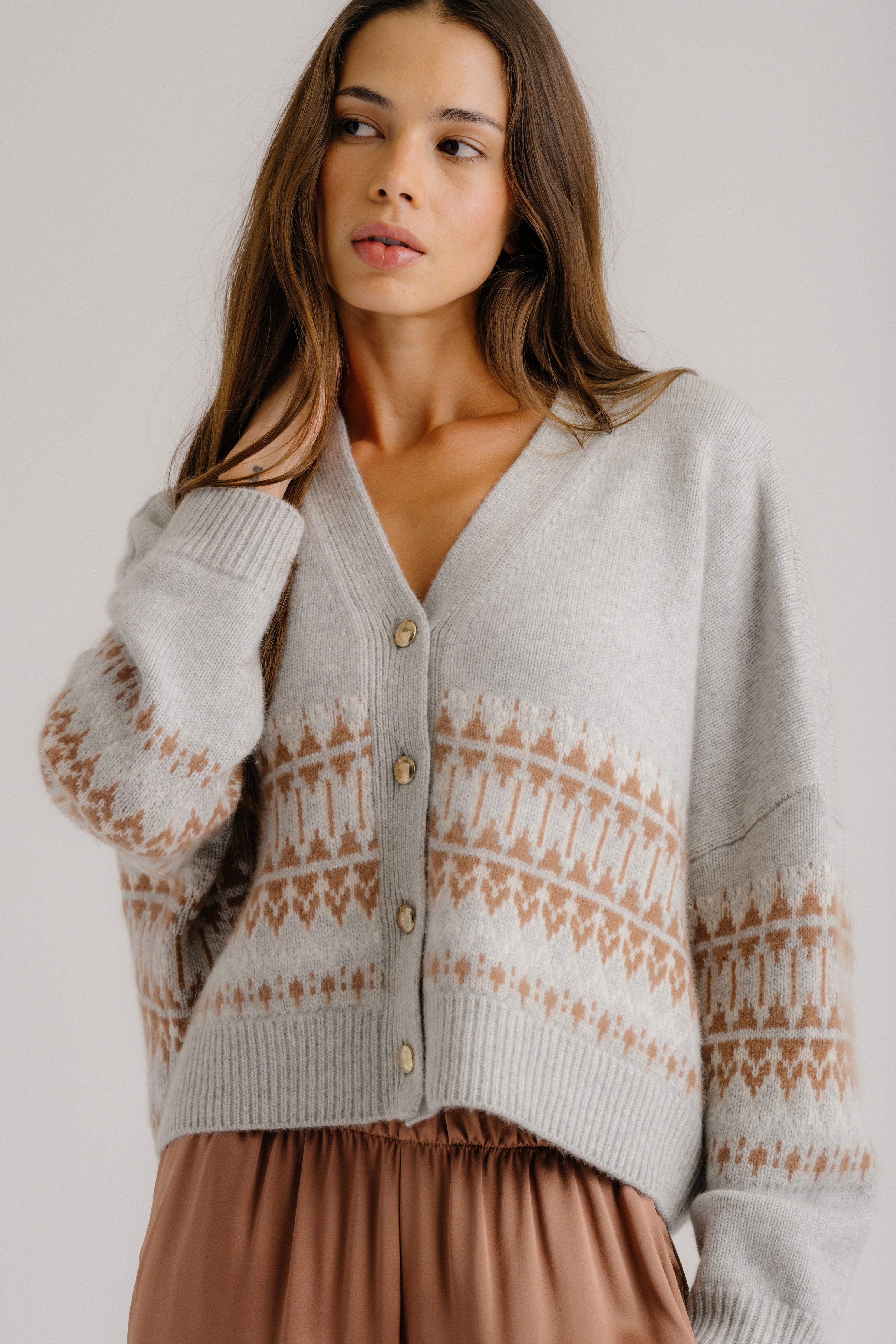 ELLIOT BOXY CROPPED CASHMERE FAIR ISLE CARDIGAN | FOGGY MULTI – SABLYN
