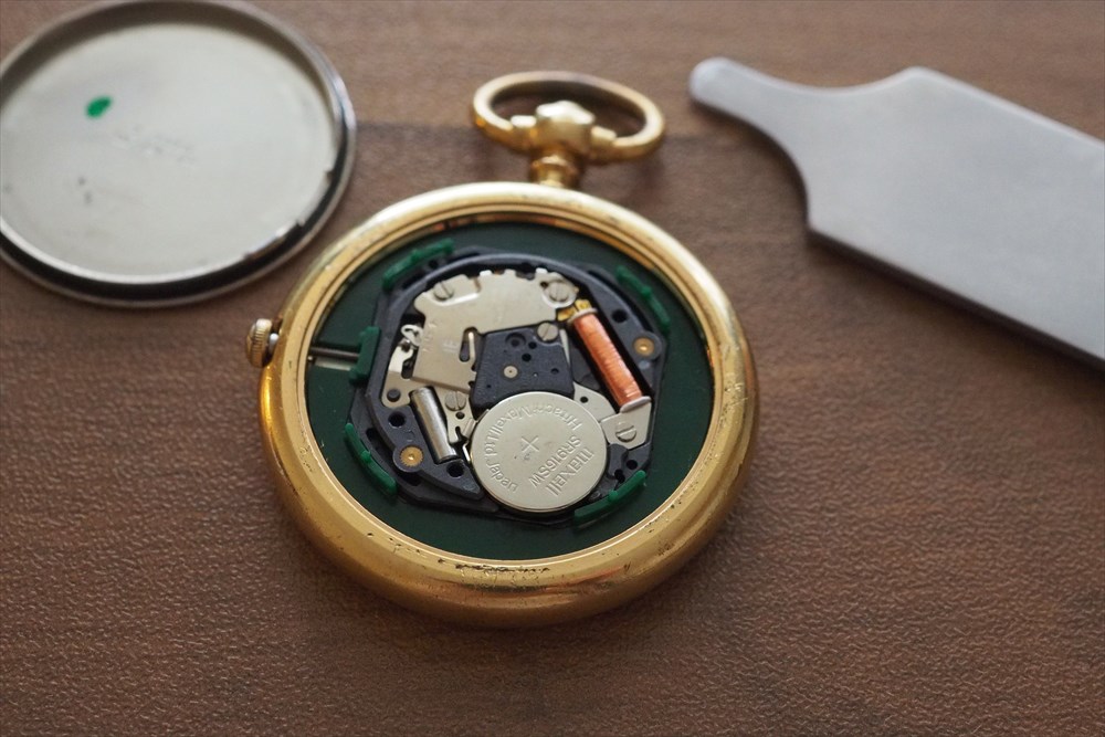 懐中時計の電池交換-数十年ぶりに時を刻む | Saluton*Mondo ～和花の