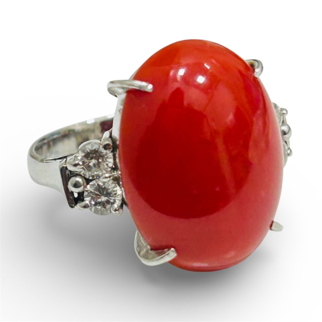 Pt900 プラチナ900 リング 血赤珊瑚 メレダイヤモンド付き 札幌市 東区