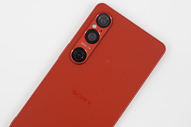 Xperia 1 VI カラー 紹介 限定色 スカーレット・カーキグリーン 全色紹介！