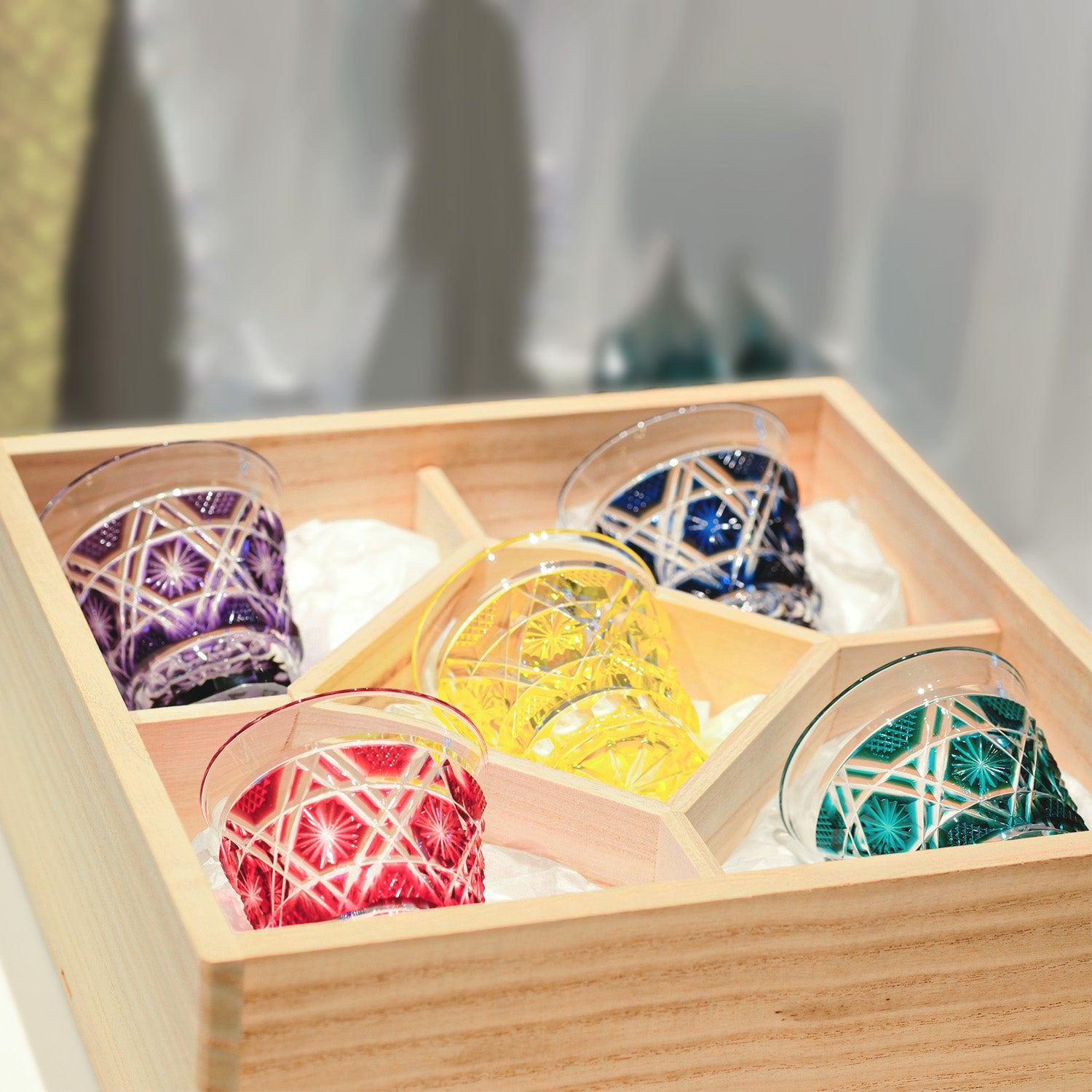 島津薩摩切子】 創作 冷酒グラス cut01 – ㈱島津興業 島津薩摩切子