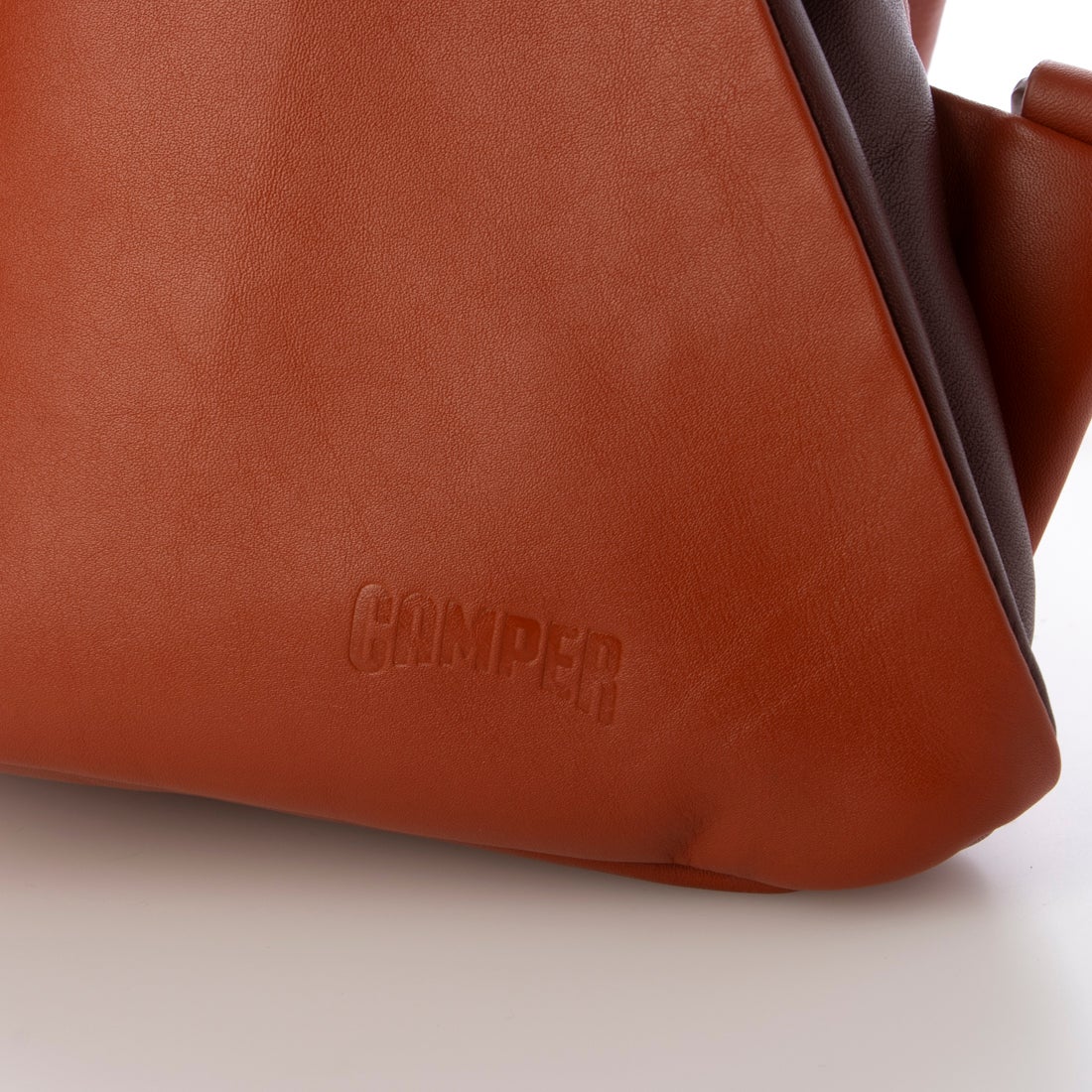 カンペール CAMPER [カンペール] Benita リュック （ダークレッド