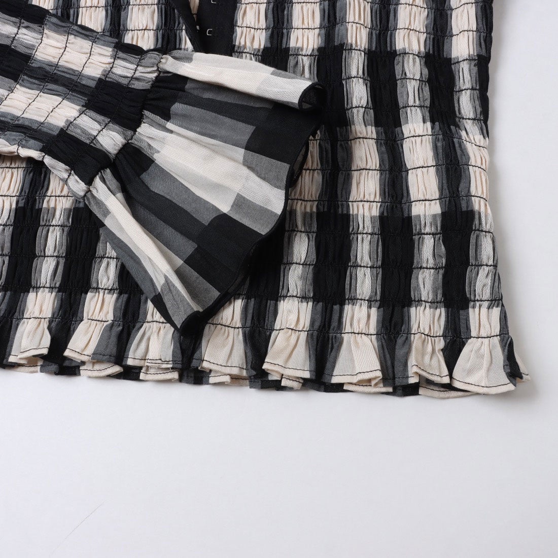 クラネ CLANE SHIRRING DESIGN BLOUSE （BLACK） - ファッション通販