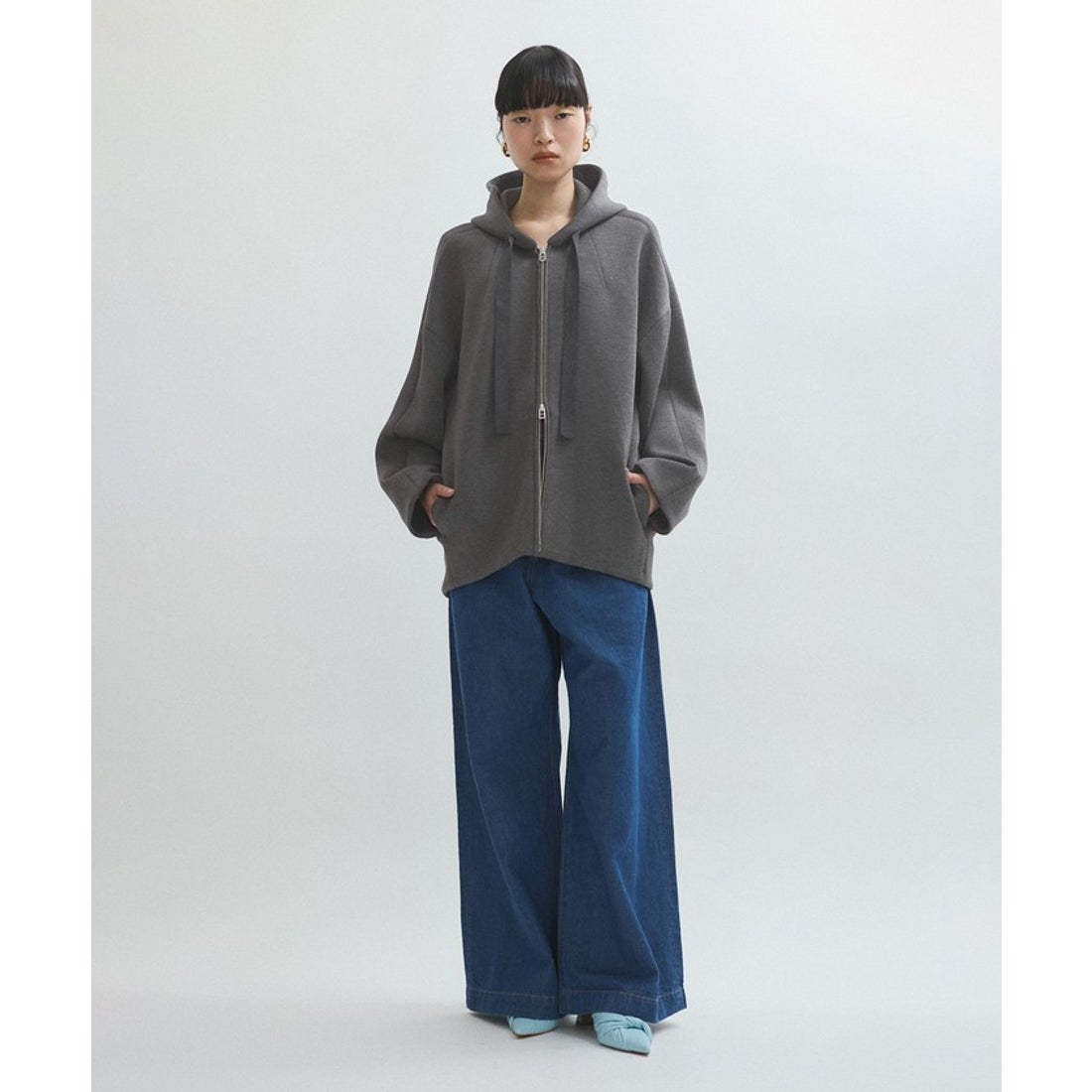 アダム エ ロペ ADAM ET ROPE' 【サステナブル】ダンボールフーディー