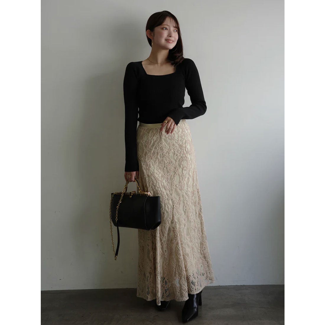 アニュアンス anuans シルクカシミアブレンドデコルテリブニット