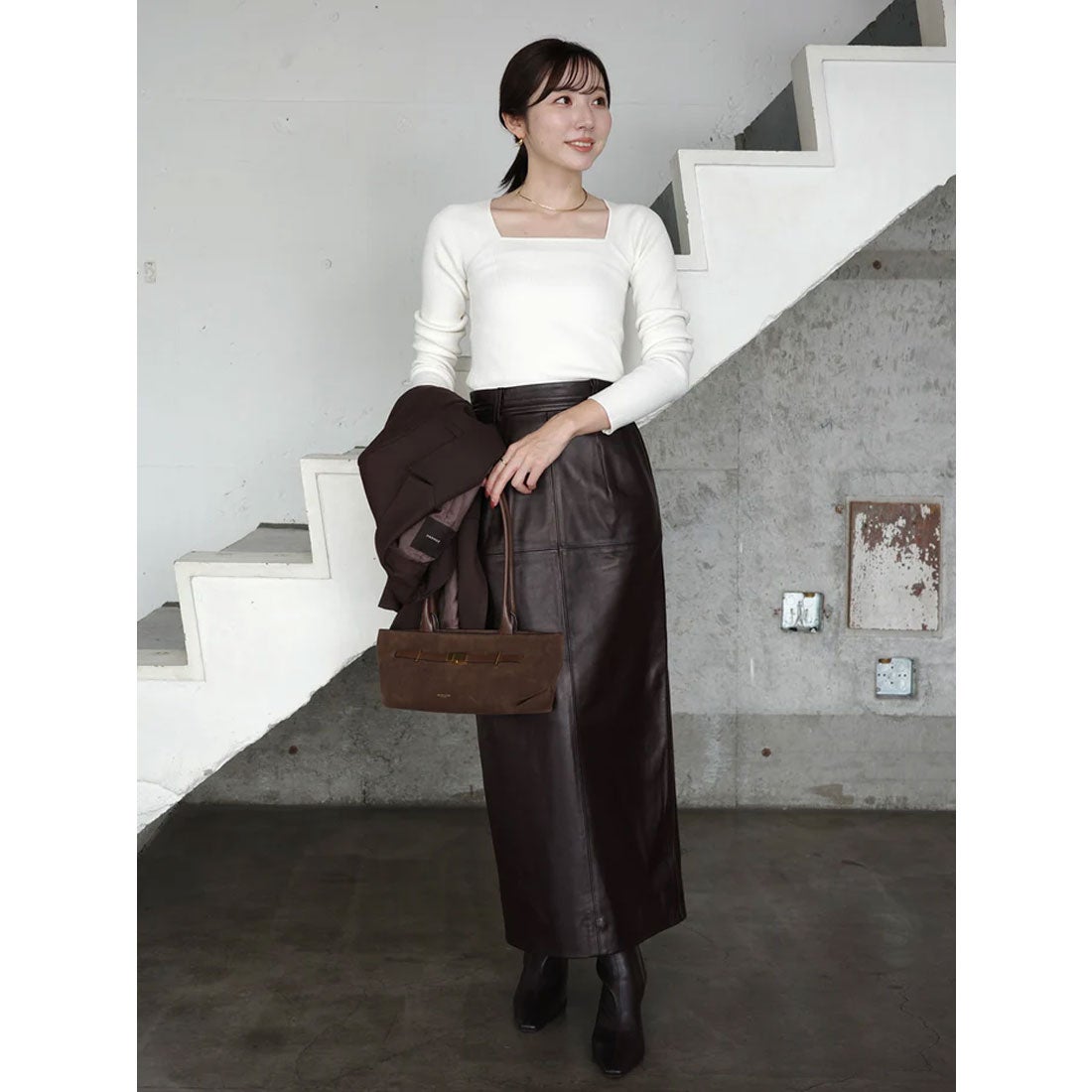 アニュアンス anuans シルクカシミアブレンドデコルテリブニット