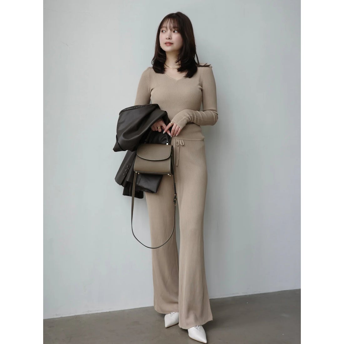 アニュアンス anuans リュクスビスコースリブニットプルオーバー （SAX