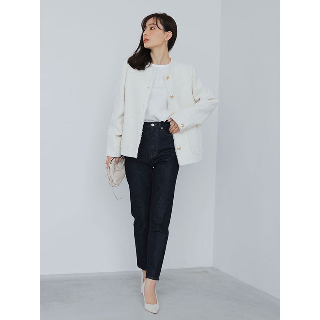 アニュアンス anuans クロップドテーパードデニムパンツ （INDIGO