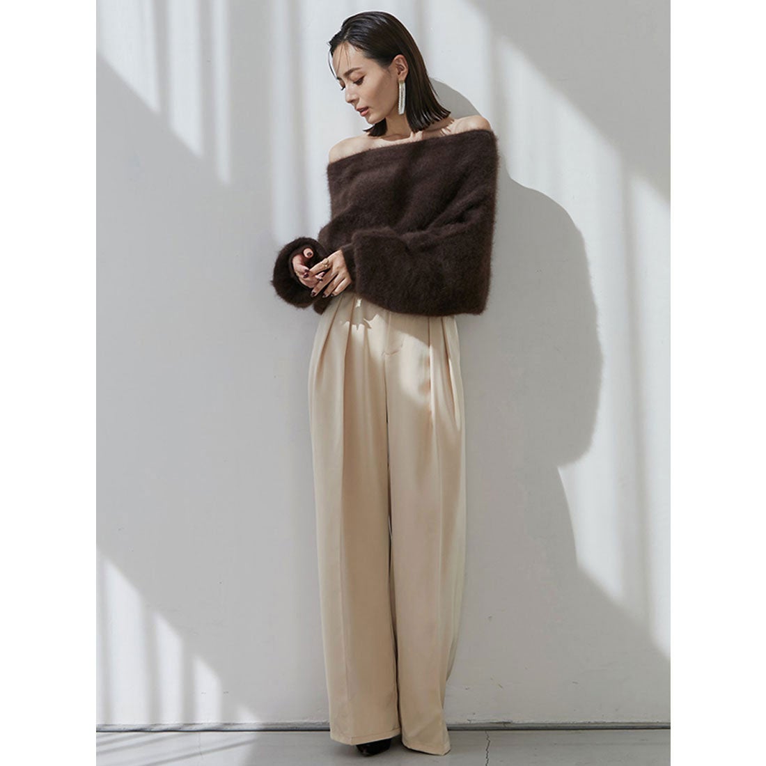 アニュアンス anuans ラクーンオフショルニットプルオーバー