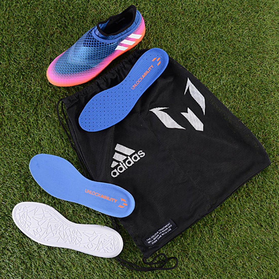 adidas アディダス メッシ 16+ ピュアアジリティー FG/AG(ブルー