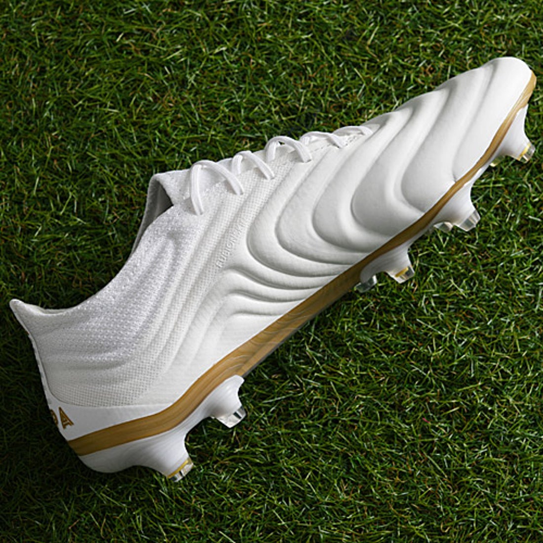 adidas アディダス コパ 19.1 FG(ホワイト×ゴールド) F35516