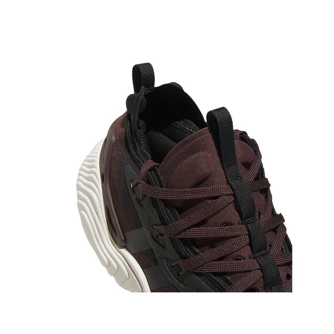 adidas アディダス TRAE YOUNG 3 （シャドーブラウン/コアブラック