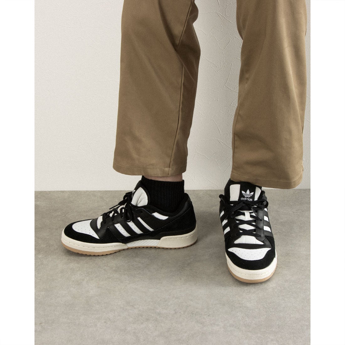 アディダス adidas adidas FORUM LOW CL （Core Black） 通販