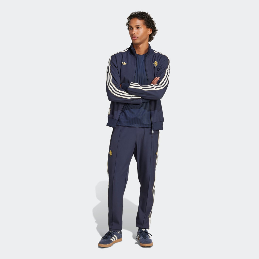 adidas ユベントス TERRACE ICON トラックトップ(ネイビー) KUJ28
