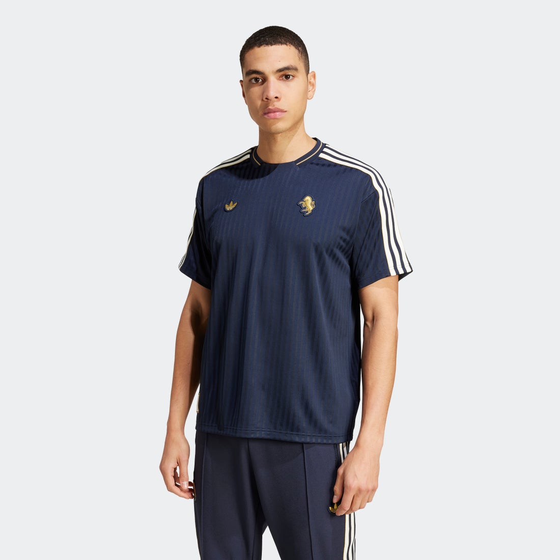 adidas ユベントス TERRACE ICON ジャージー(ネイビー) KUJ27 JF0458