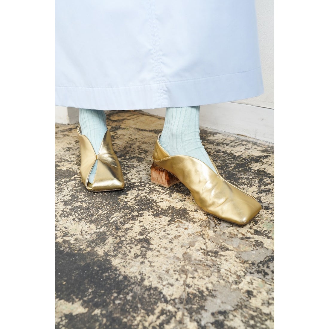 ERIN LEATHER PUMPS （Gold） -ALM. official web store | オリジナル