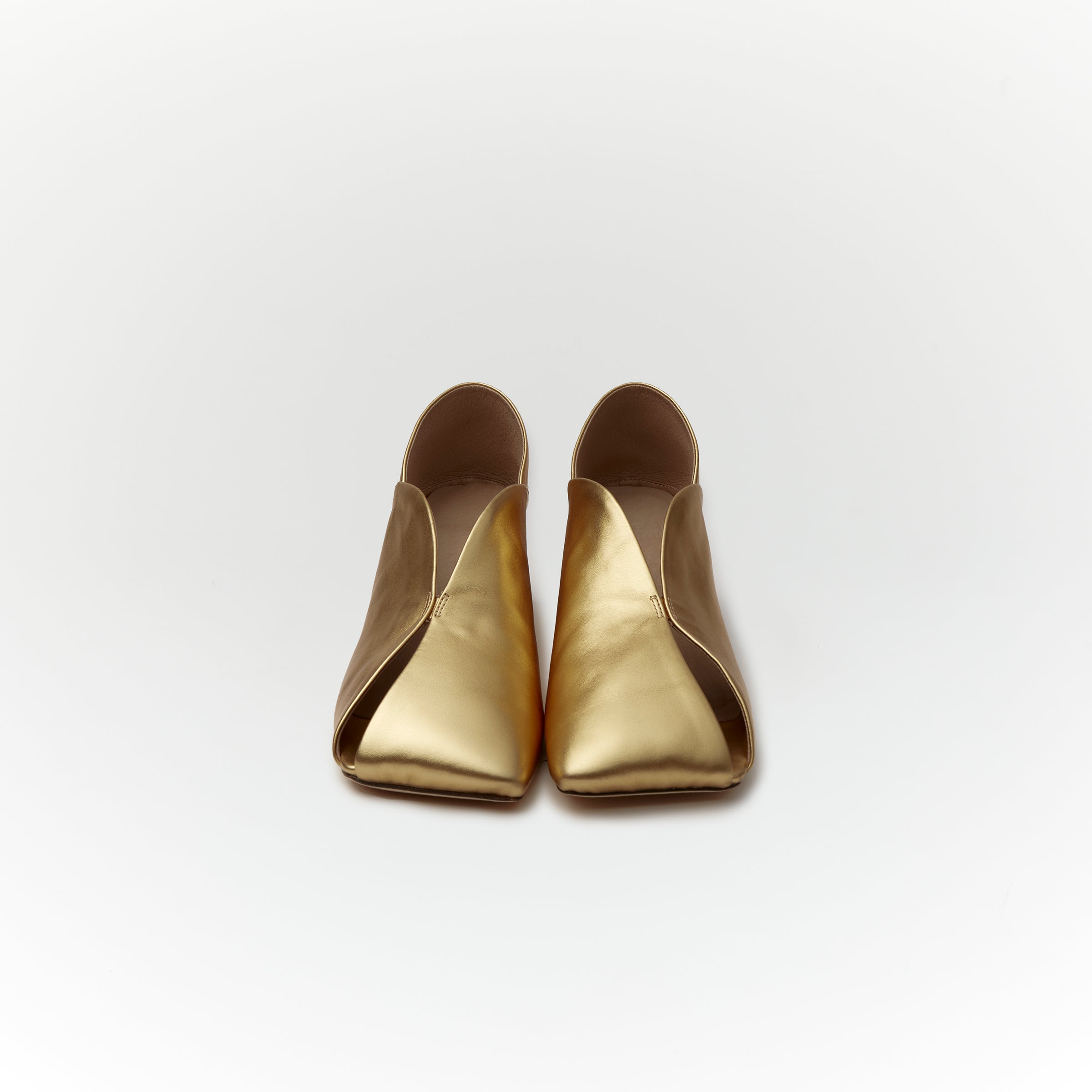 ERIN LEATHER PUMPS （Gold） -ALM. official web store | オリジナル