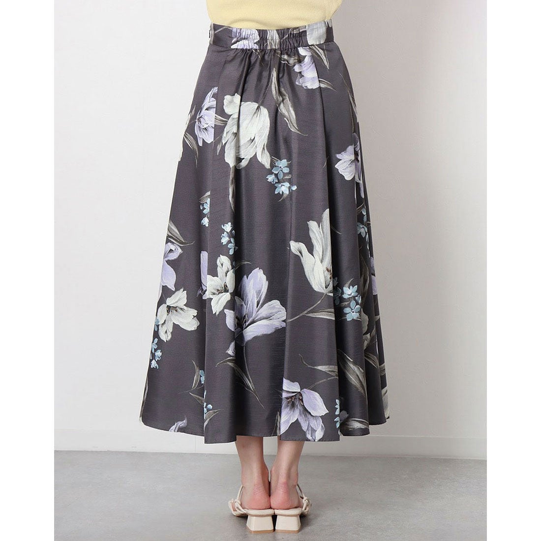 アプワイザーリッシェ Apuweiser-riche 大花プリントフレアスカート