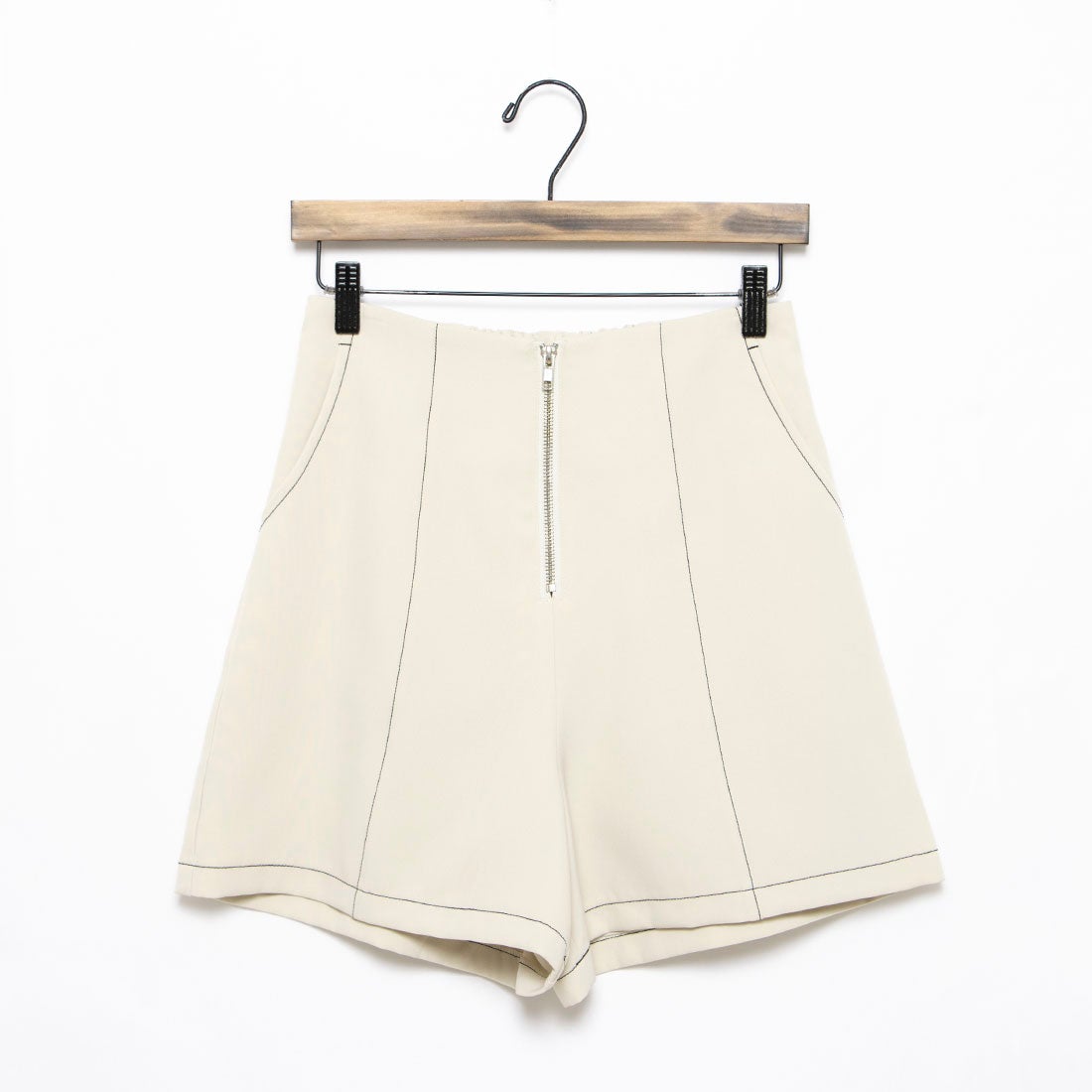 アルシーヴ archives 配色ステッチフロントZIPショートパンツ （IVO