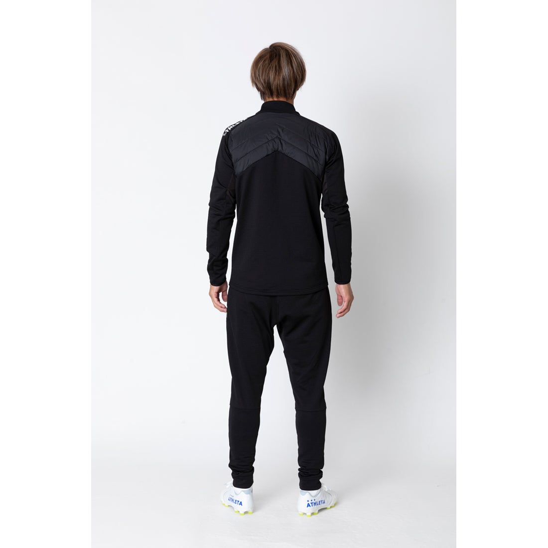 ATHLETA アスレタ グリッド起毛パディングTRジャケット(ブラック