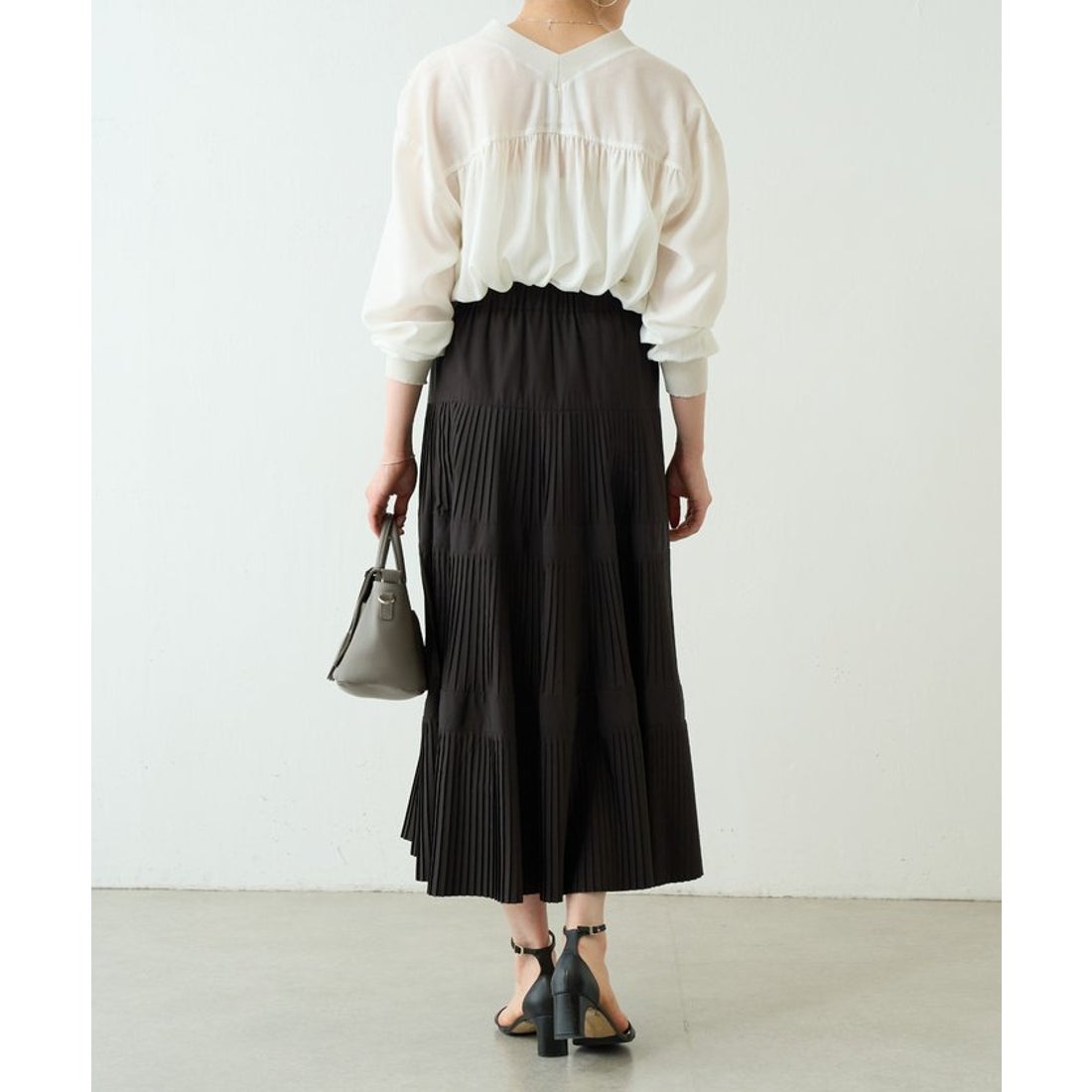 ビアズリー BEARDSLEY プリーツティアードスカート （black