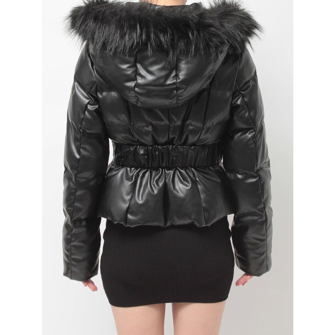 ジェイダ GYDA GDベルト付きフェイクレザーショートダウンコート （BLK