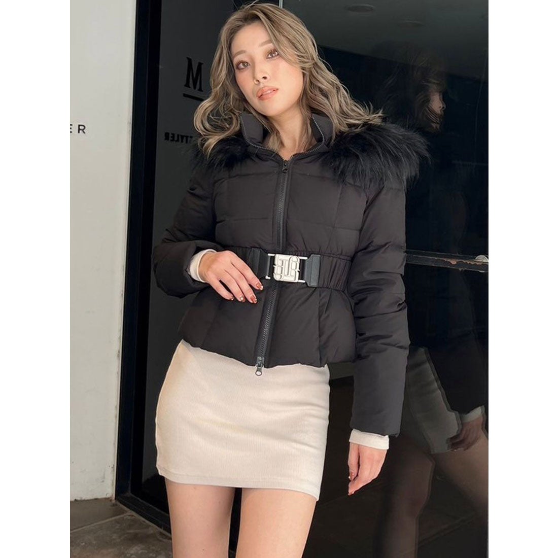 ジェイダ GYDA GYGYベルト付きショートダウンコート （BLK） -靴