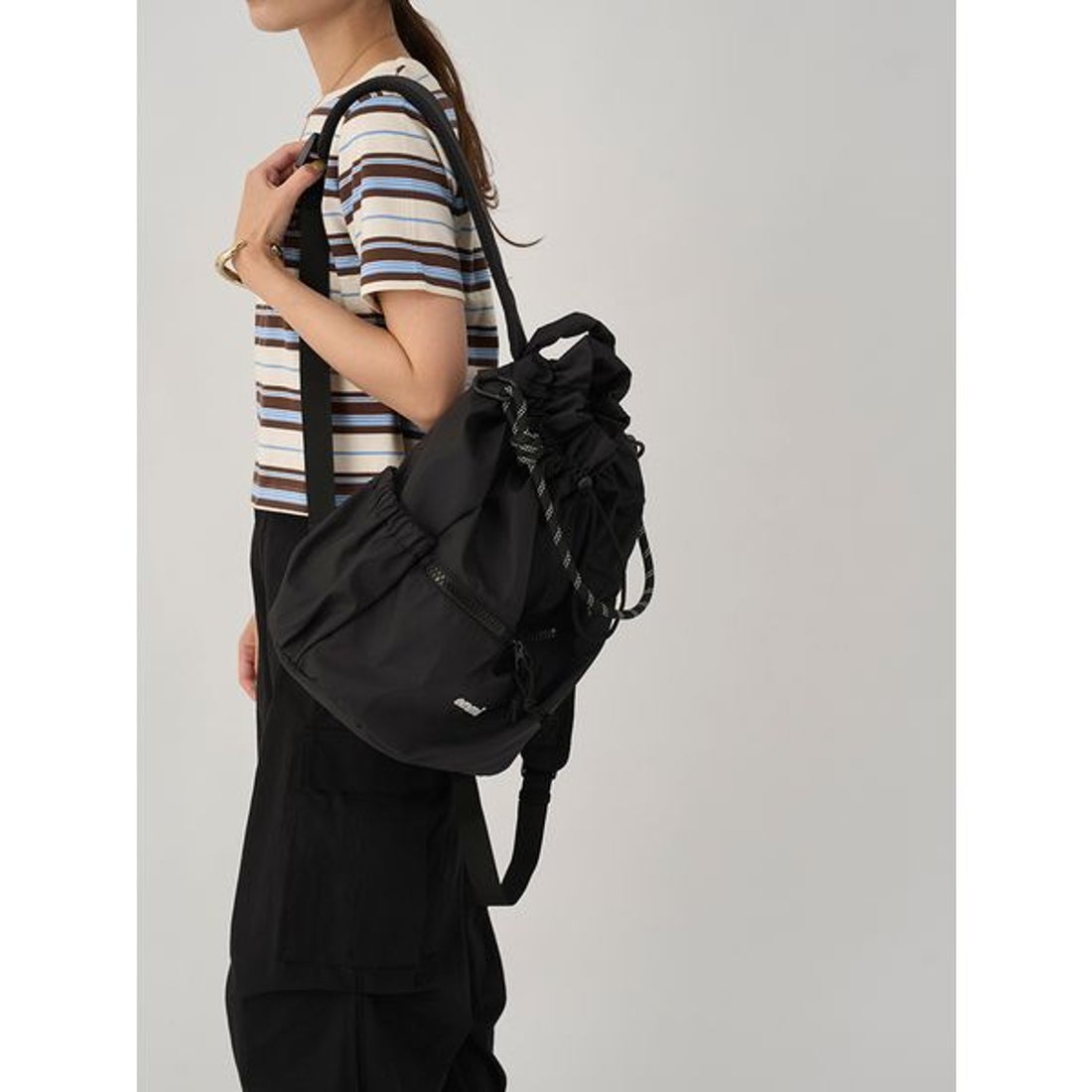 エミ emmi 【限定カラー】撥水 emmiロゴマルチバックパック （BLK