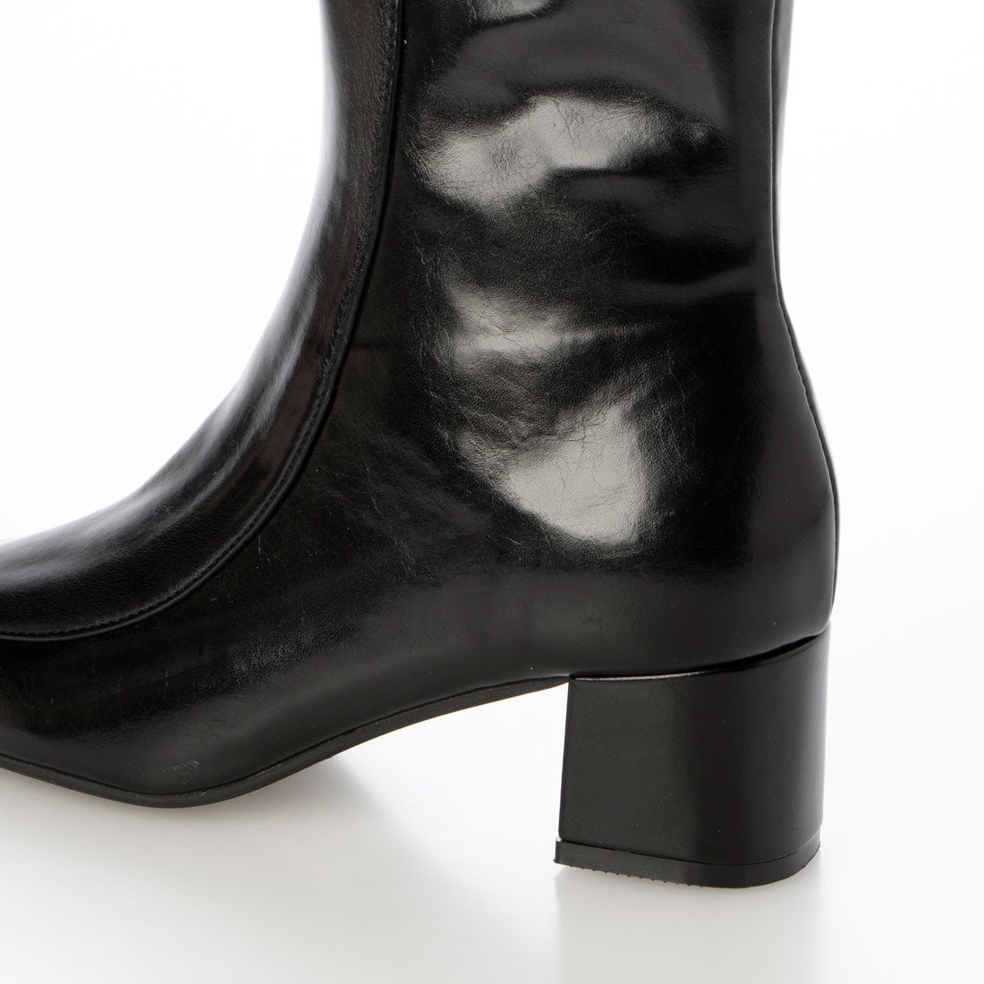 EVOL/イーボル】 スクエア4.5cmヒールショートブーツ IX5500