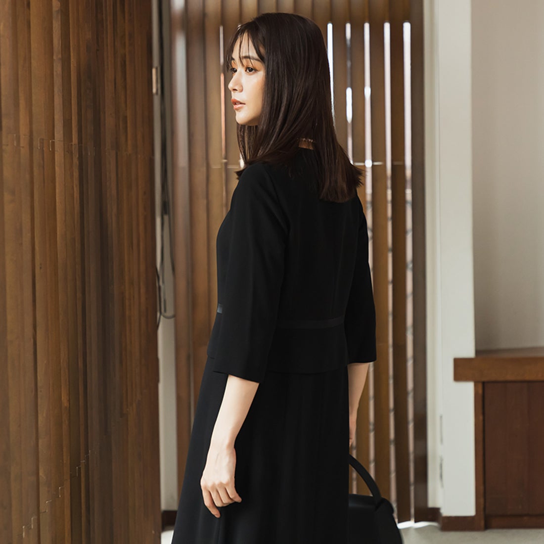 フォルムフォルマ form forma 【喪服】【洗える】ノーカラーフレア