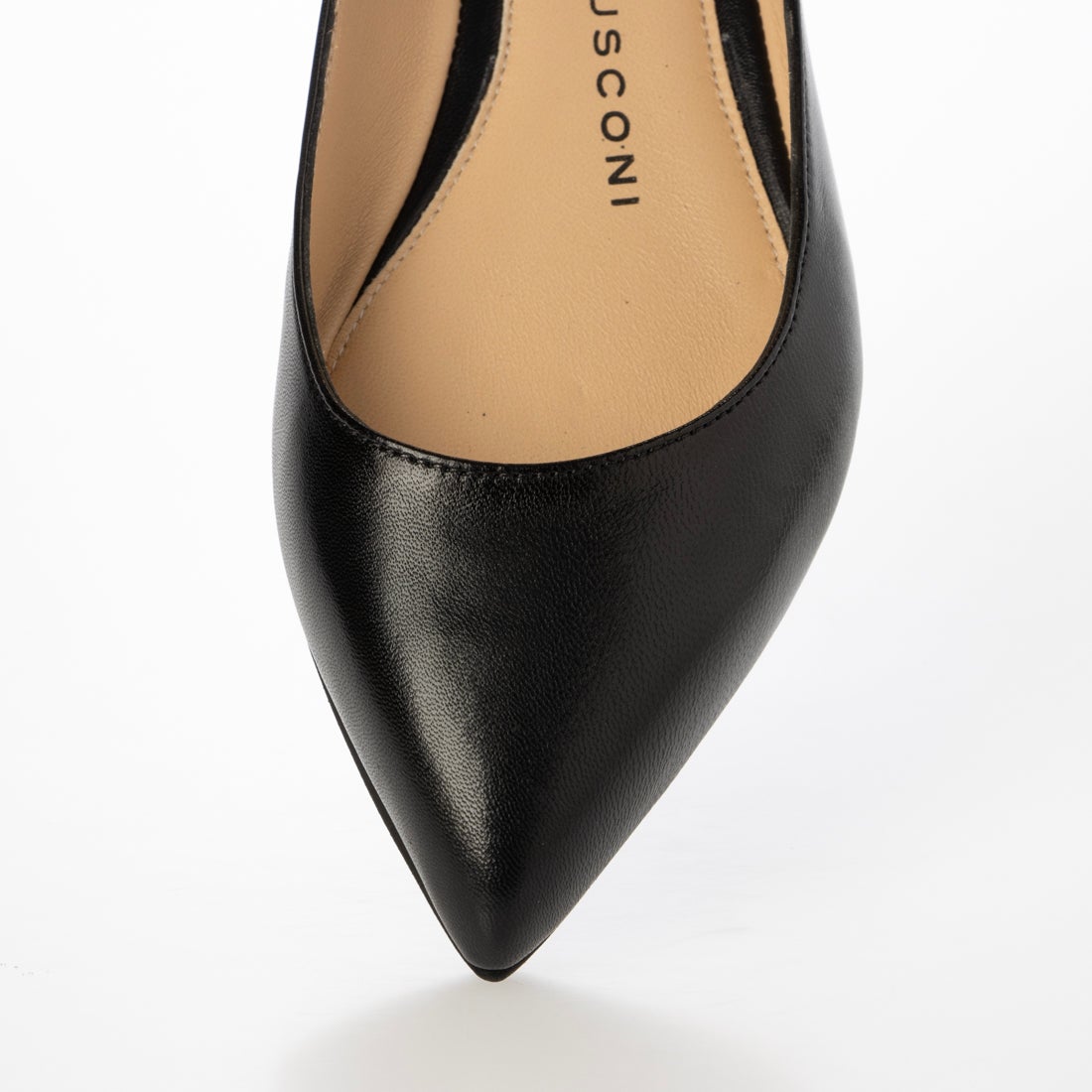 ファビオルスコーニ FABIO RUSCONI ポインテッドパンプス （ブラック