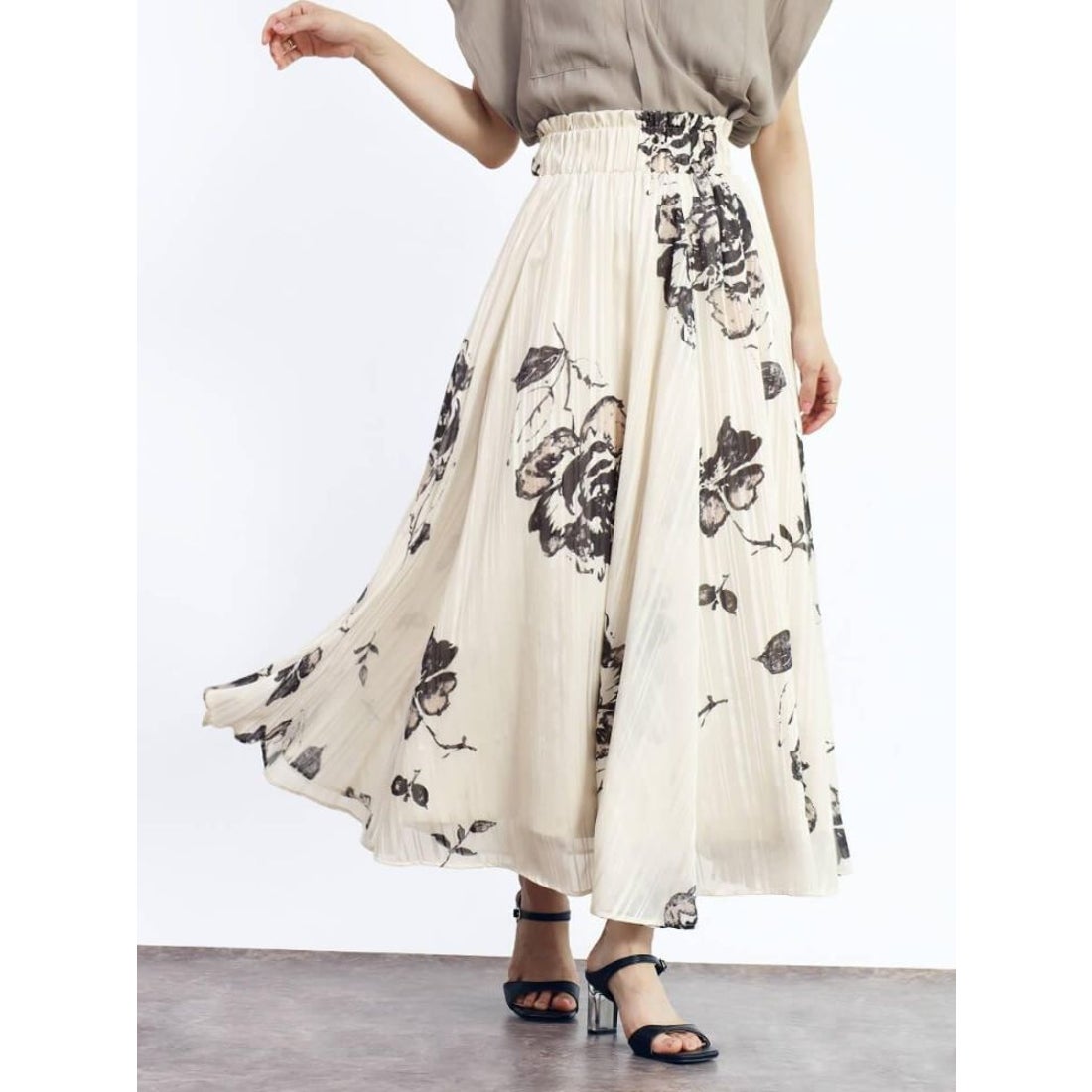 フェンネル FENNEL フラワープリントシアースカート （アイボリー