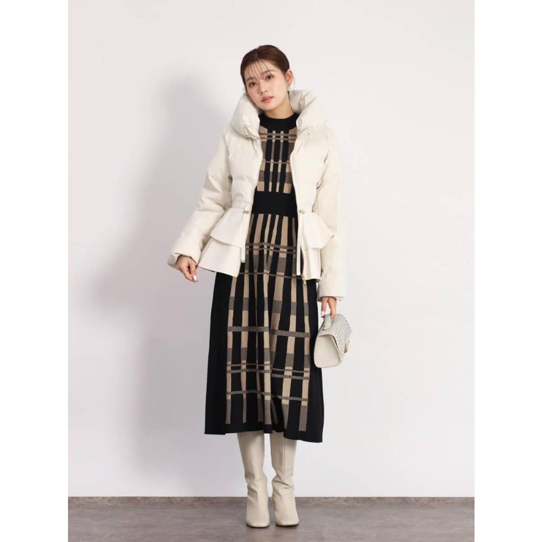 フェンネル FENNEL フリルペプラムダウンコート （ブラック