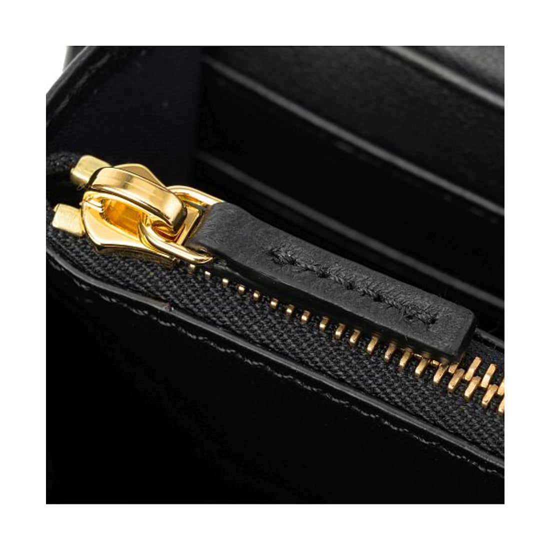 フェンディ FENDI FENDI フェンディ 長財布 8M0365 AAJD F0KUR （ネロ