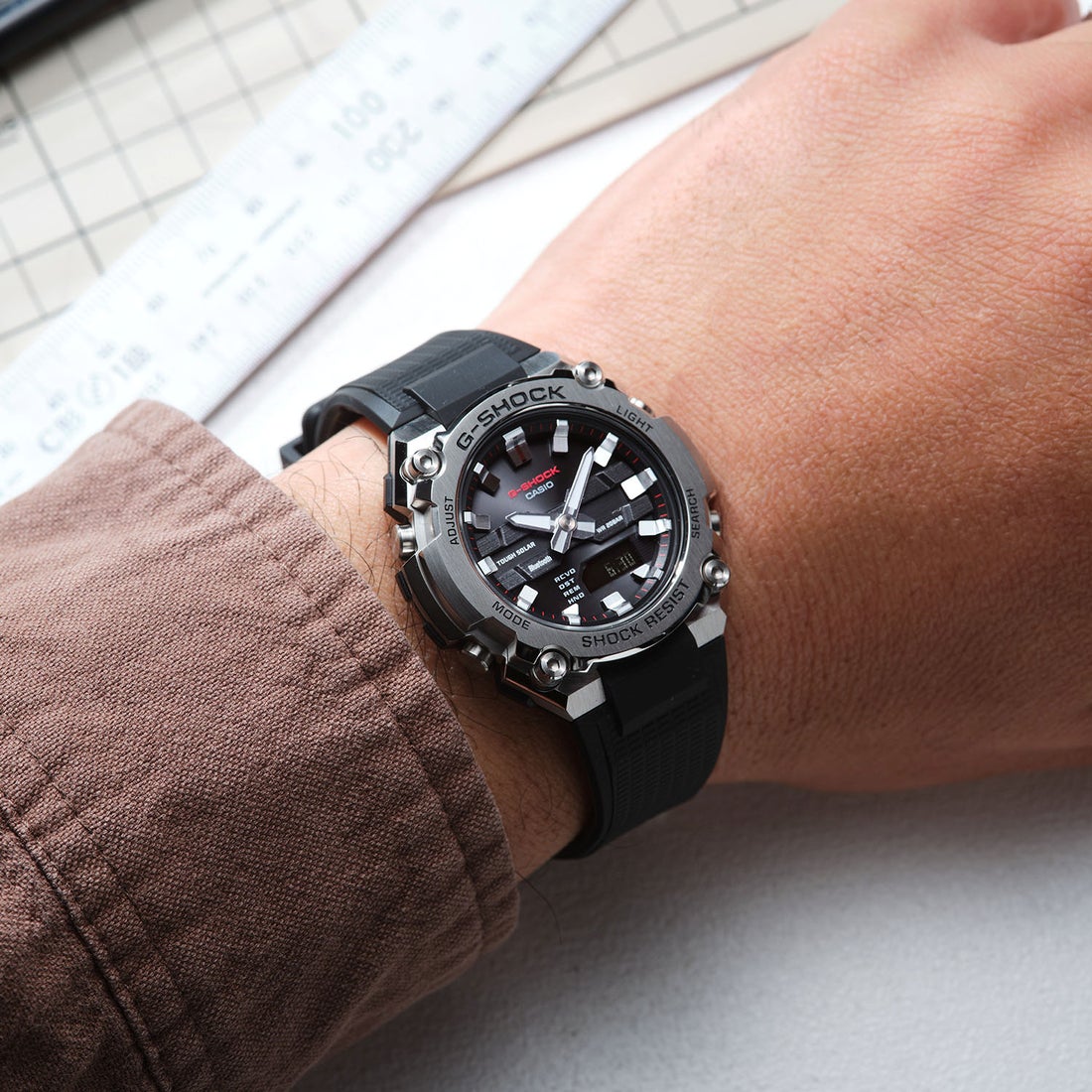 G-SHOCK】G-STEEL / ソーラー / GST-B600-1AJF （ブラック×シルバー