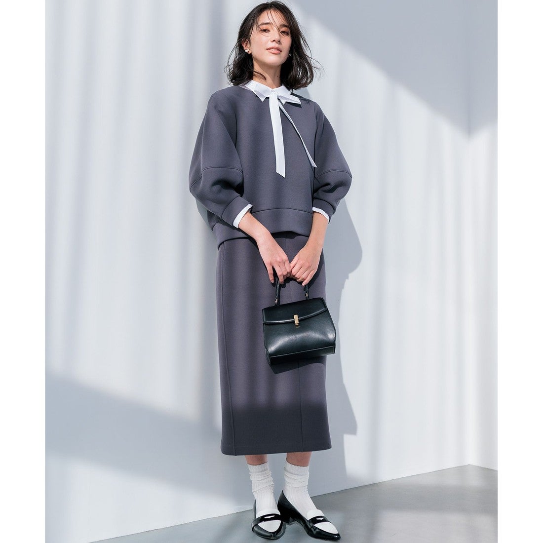 組曲 【WEB限定】ストレッチダンボール タイトスカート （グレー系