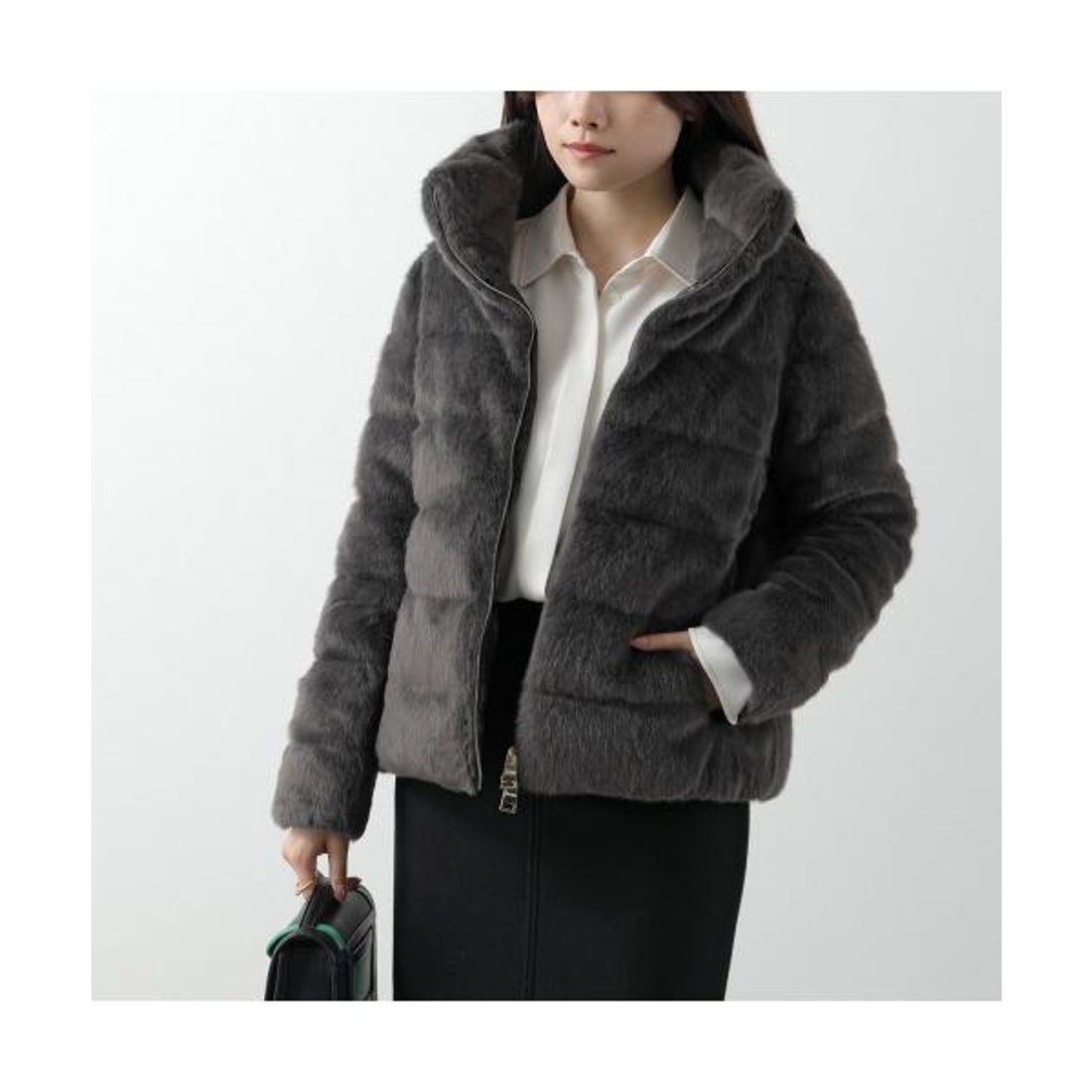 ヘルノ HERNO HERNO ダウンジャケット PI001935D 12630 フェイクファー